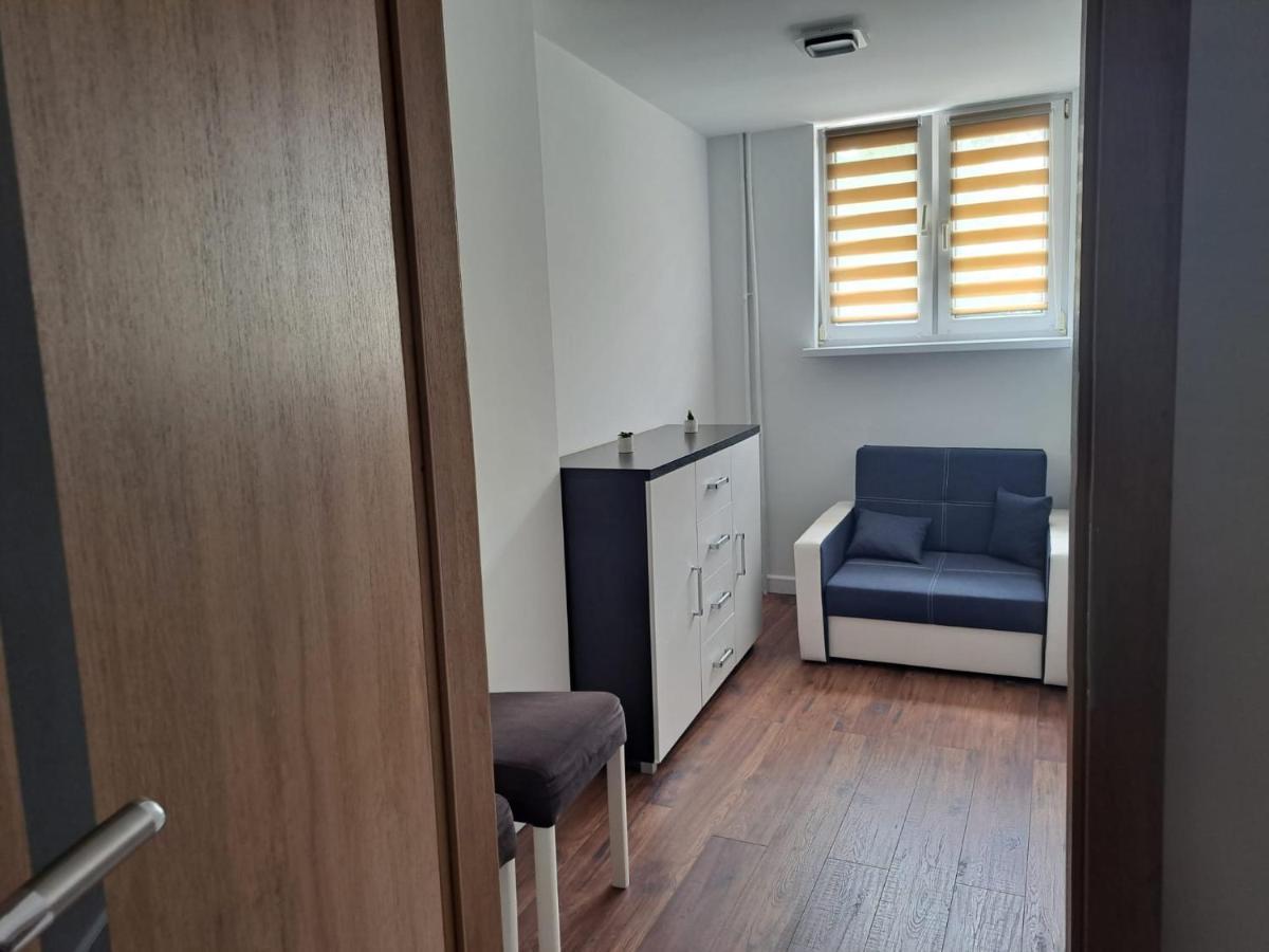 Apartament Karola Lägenhet Puławy Exteriör bild