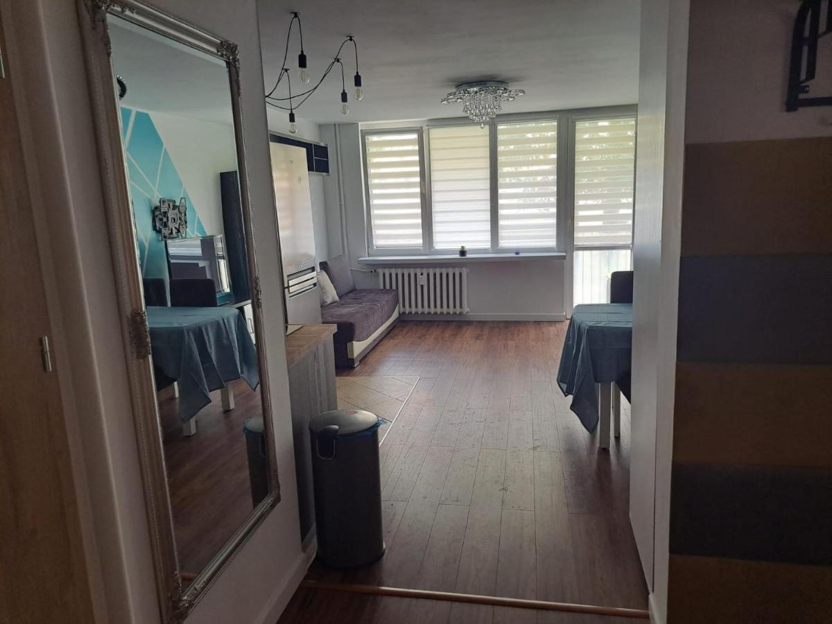 Apartament Karola Lägenhet Puławy Exteriör bild